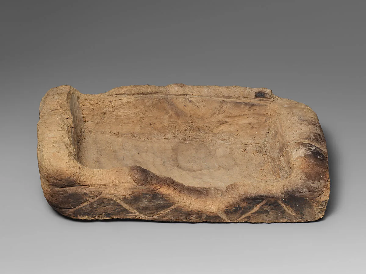 Rectangular wooden cosmetic or amulet box — Unknown