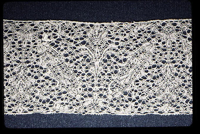 Pair of lappets and joined cap edging — Unknown