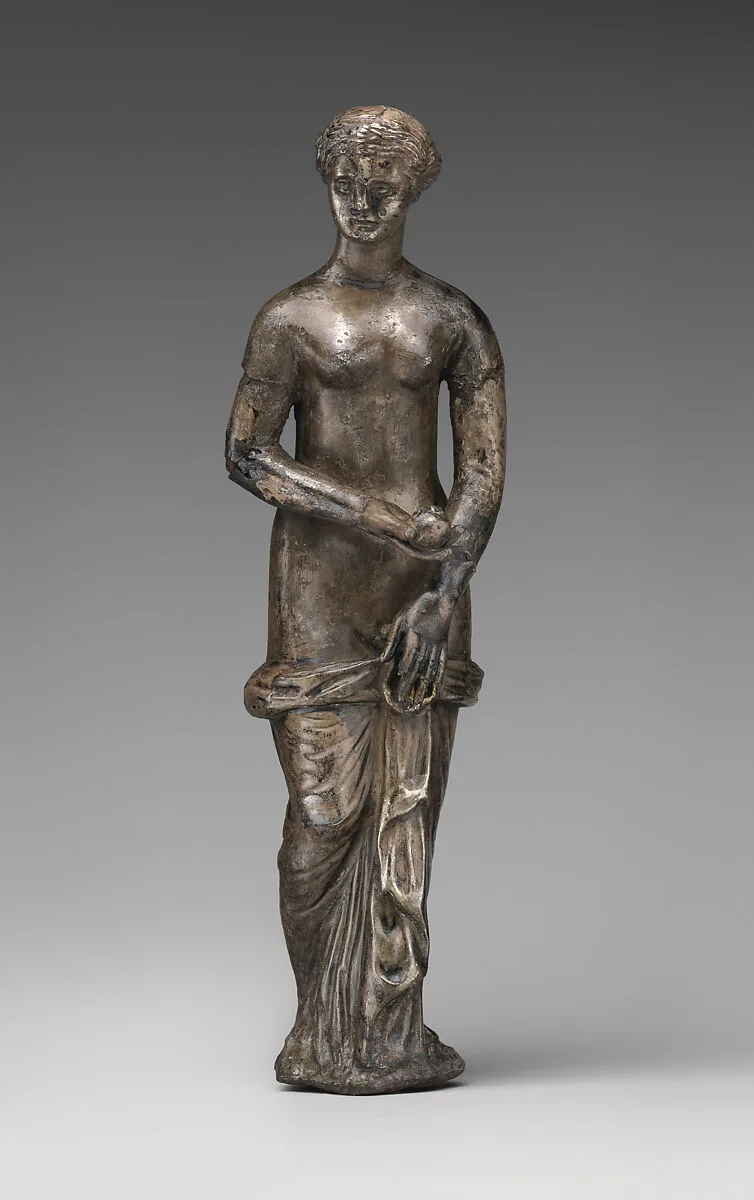 Silver statuette of Venus — Unknown