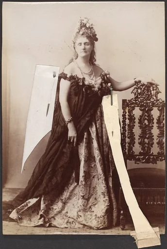 [Countess de Castiglione]