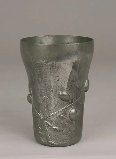 Beaker with olive branches
