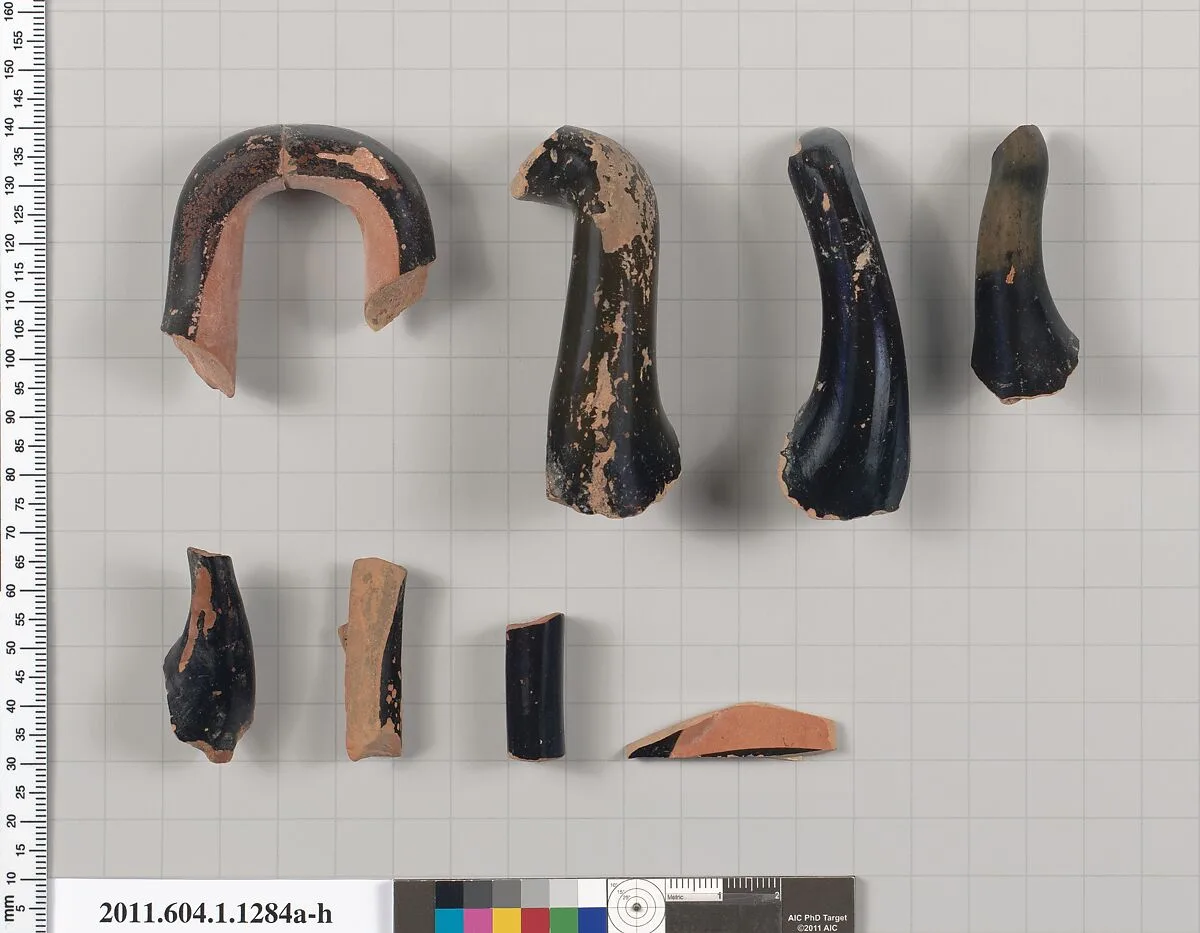 Terracotta fragments of kylikes (drinking cups) — Unknown