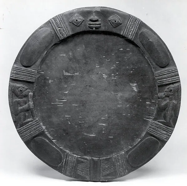 Ifa Divination Tray (Opon Ifa) — Unknown