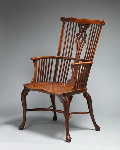 Comb-back Windsor armchair