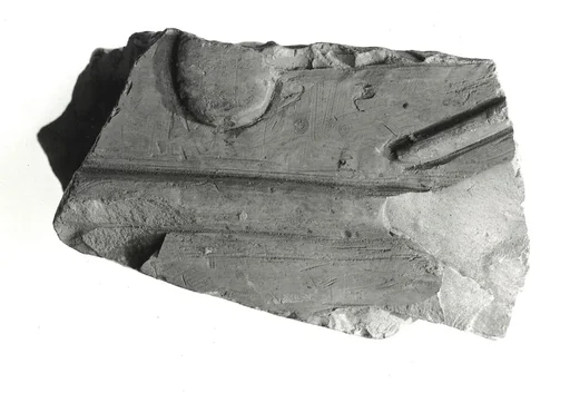 Raised relief fragment