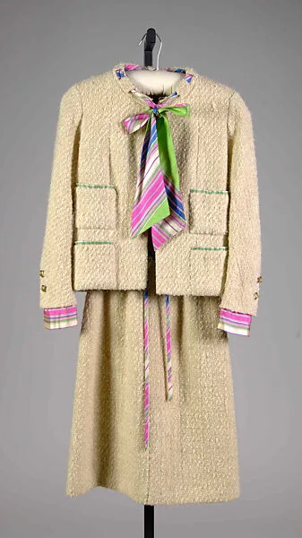 Suit — Gabrielle Chanel|House of Chanel