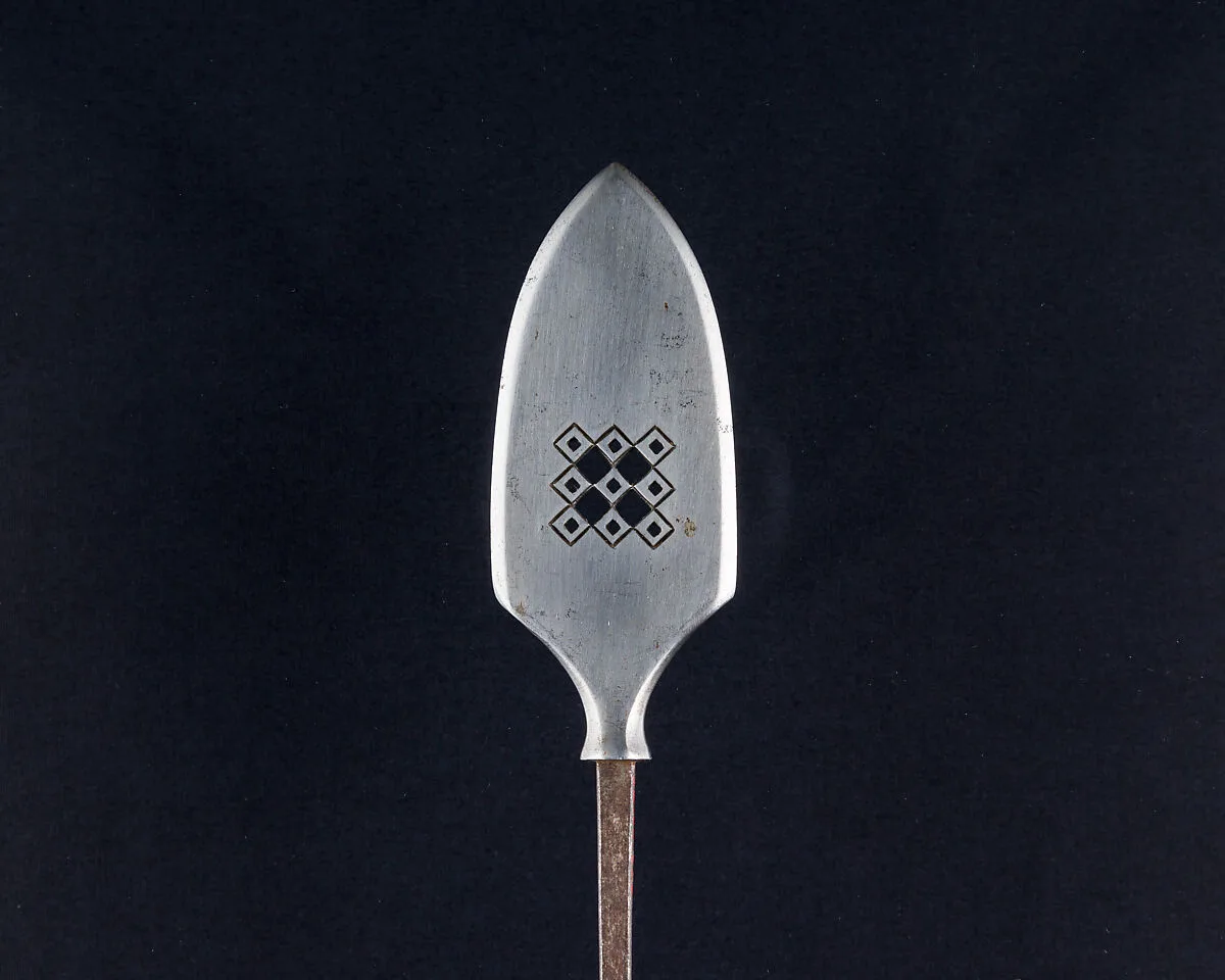Arrowhead (<i>Yanone</i>) — Unknown