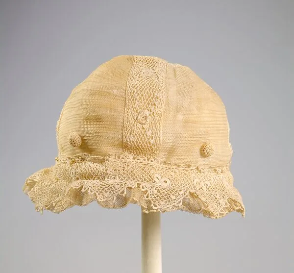 Hat — Abraham & Straus