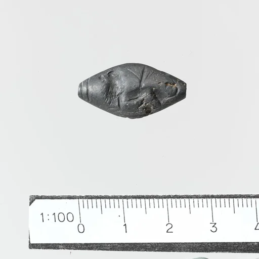 Haematite amygdaloid seal