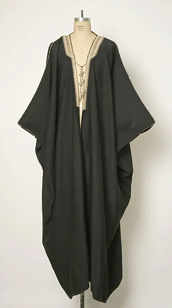 Robe — Unknown
