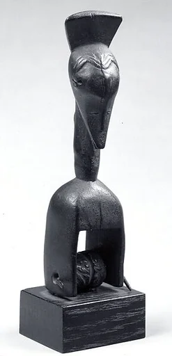 Heddle Pulley with Figure