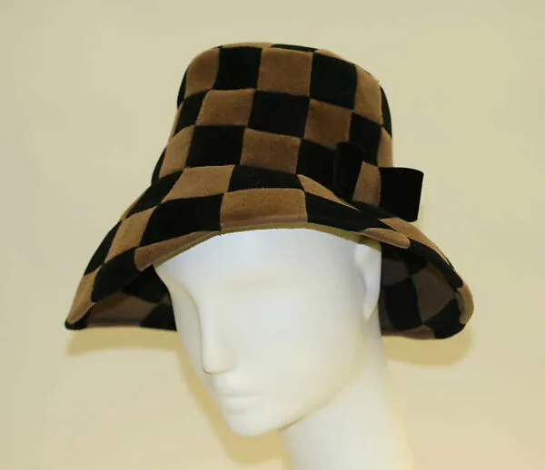 Hat — Bonwit Teller & Co.