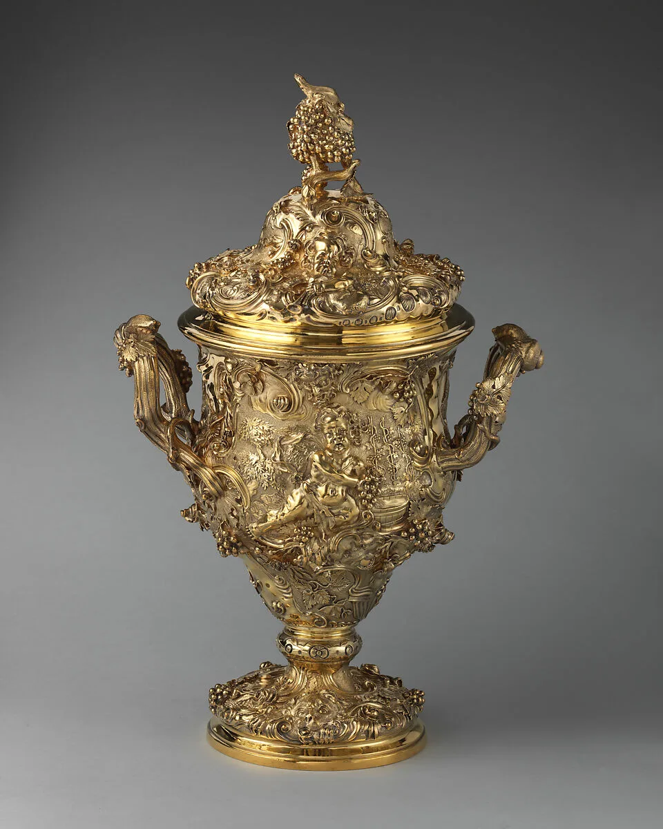Loving cup with cover — Paul de Lamerie