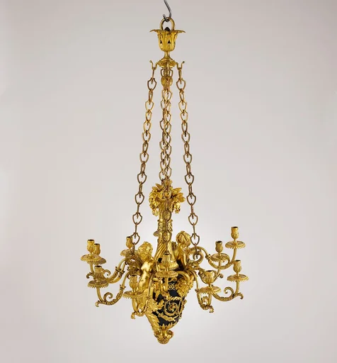 Twelve-light chandelier (lustre)