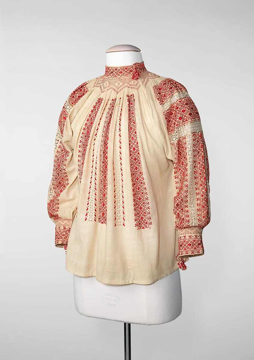 Blouse — Unknown
