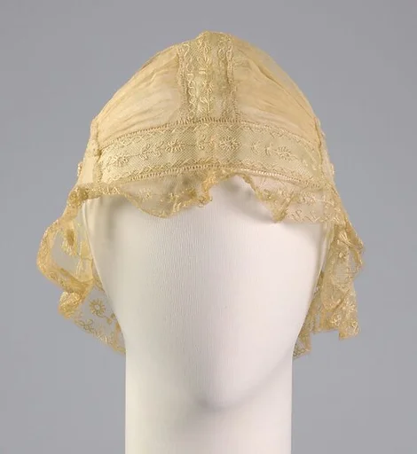 Boudoir cap