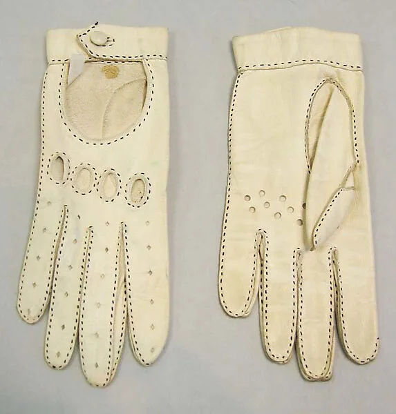 Gloves — Unknown