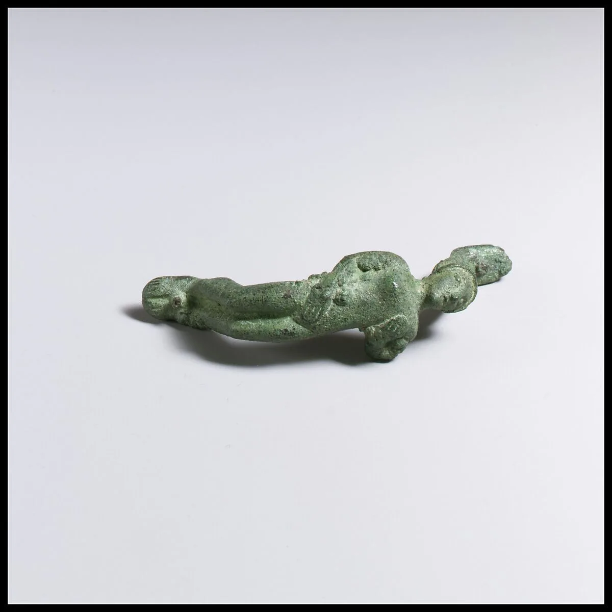Handle in the form of a nude girl — Unknown