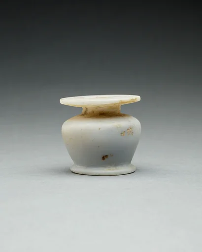 Cosmetic Vessel