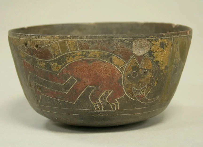 Bowl Incised with Trophy Head Figures — Unknown