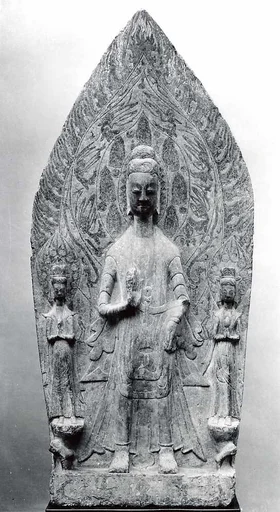 北魏 石雕彌勒三尊造像|Maitreya with attendant bodhisattvas