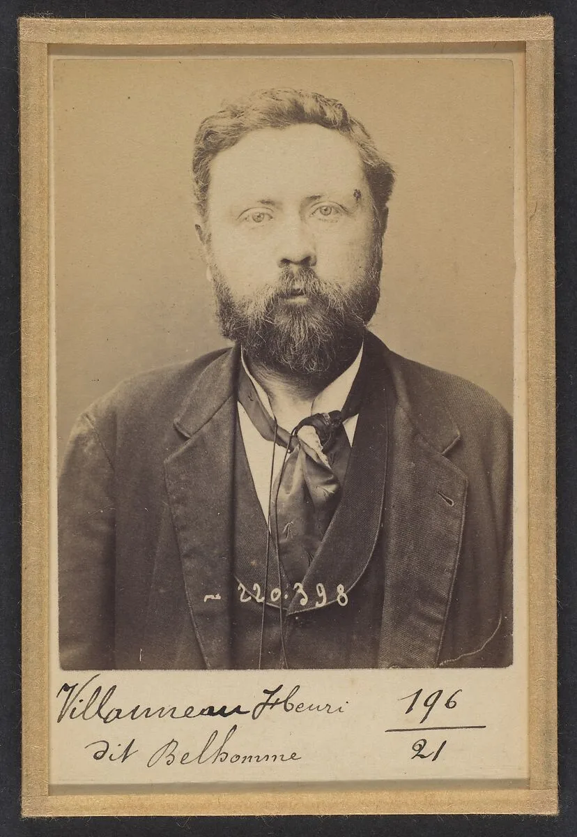 Villanneau. Henri, Fernand. 35 ans, né le 11/3/59 à Poitiers. Clerc de notaire. Anarchiste. 2/7/94. — Alphonse Bertillon