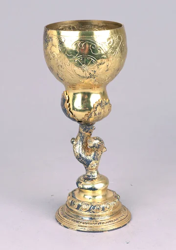Standing cup