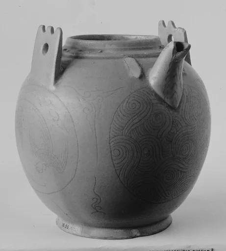 唐  青瓷带柄壶|Ewer with lug handles