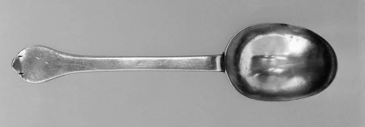 Spoon — Thomas Issod