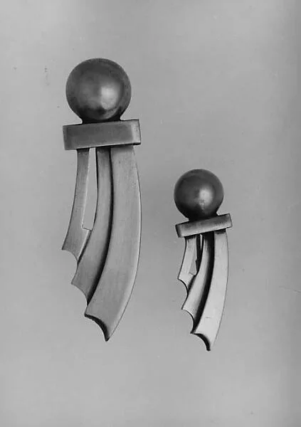 Brooch — E. Byrne Livingston