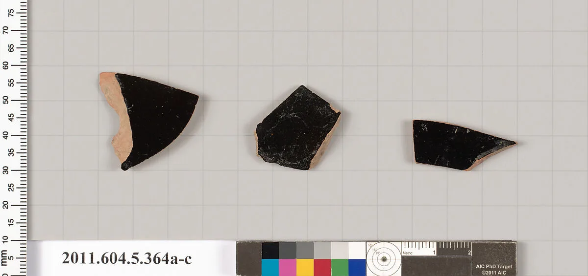 Terracotta fragments of kylikes (drinking cups) — Unknown