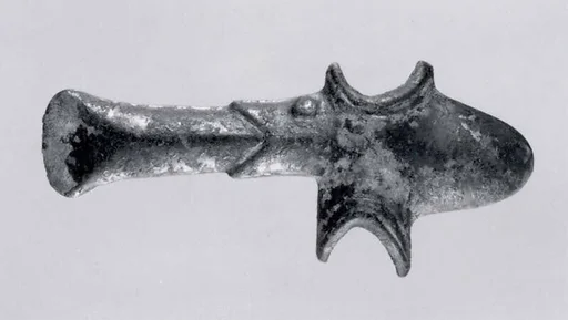 Axe head