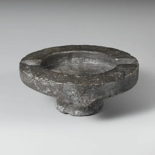 Steatite oil lamp