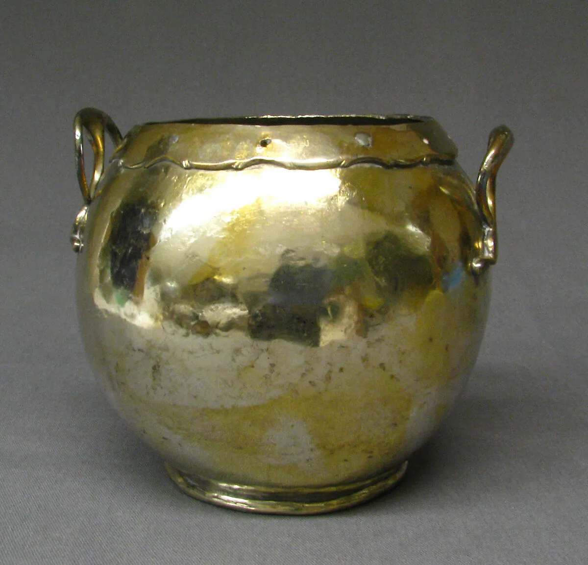 Two-handled pot — Unknown