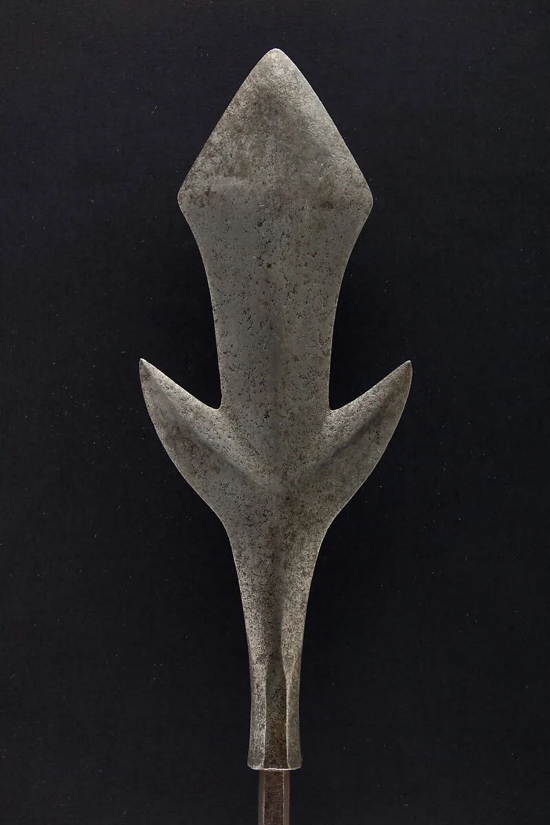 Arrowhead (<i>Yanone</i>) — Unknown