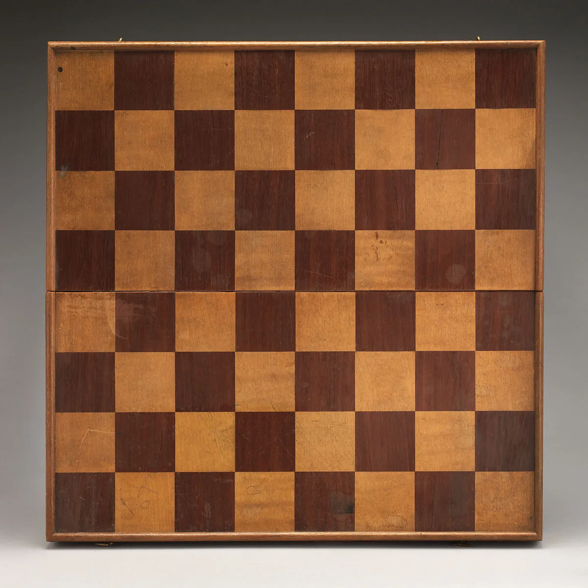 Box-board — Unknown
