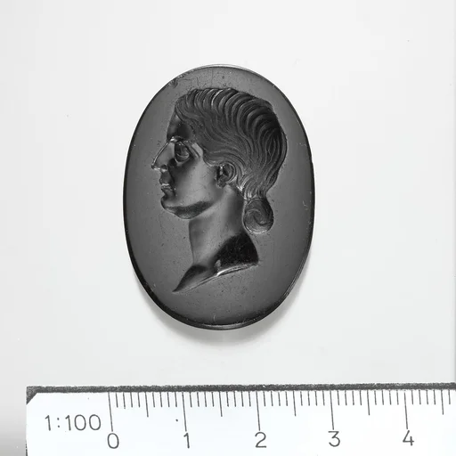 Black jasper intaglio portrait of a Roman lady