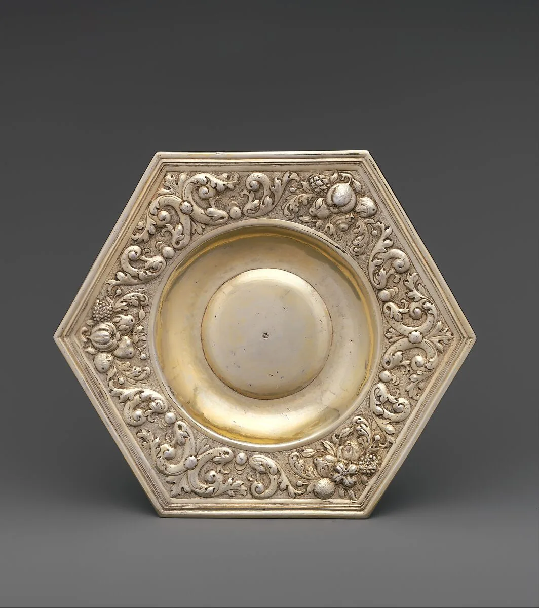 Hexagonal dish (part of a set) — Paulus Roth