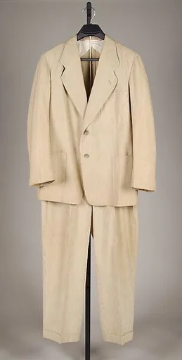 Suit