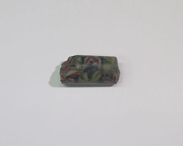 Cylindrical bead — Unknown