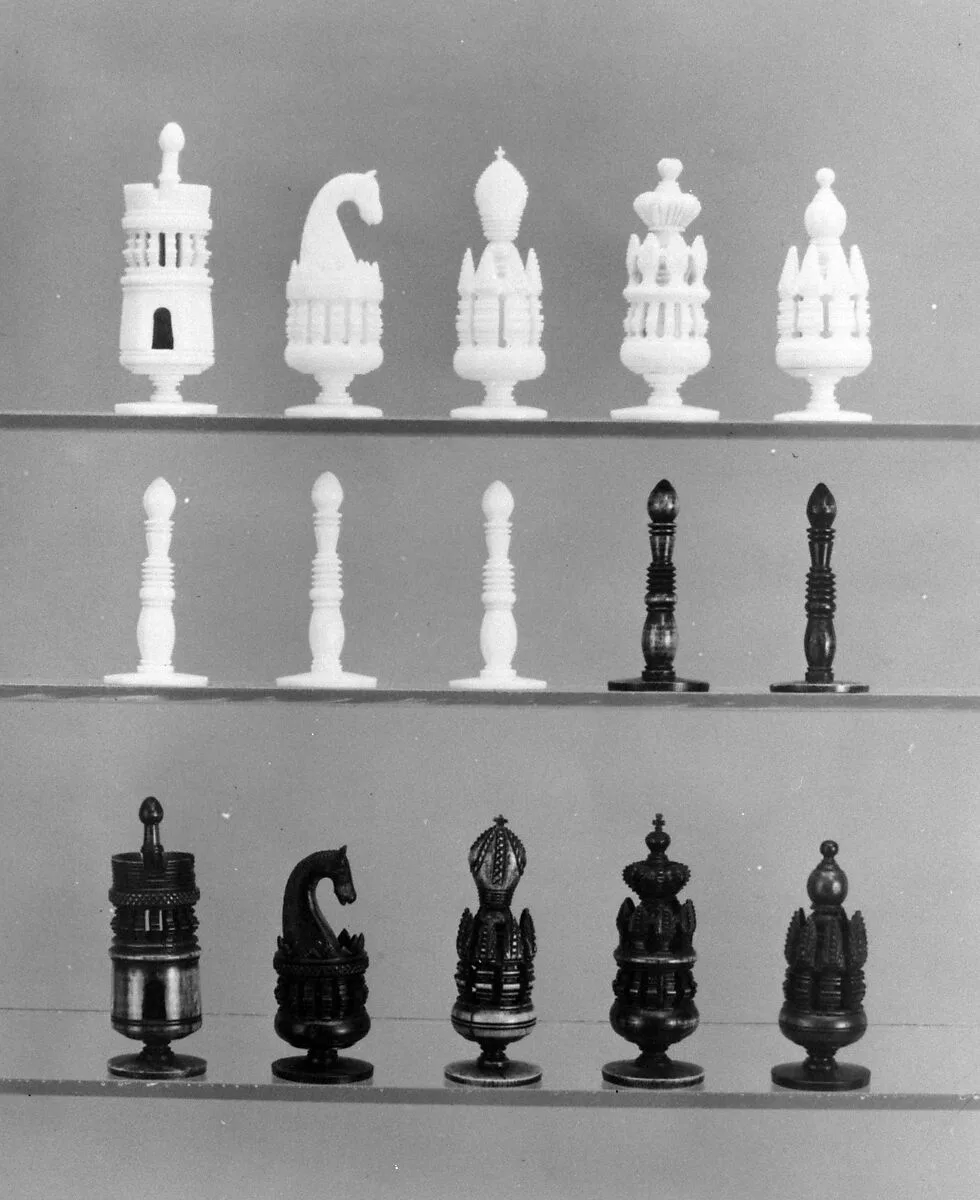 Chessmen (32) — Unknown