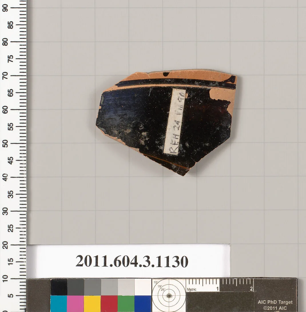 Terracotta fragment of a mastoid (drinking cup with narrow base) or a kyathos (cup-shaped ladle) — Unknown