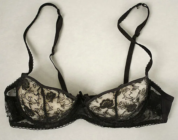 Brassiere — Unknown
