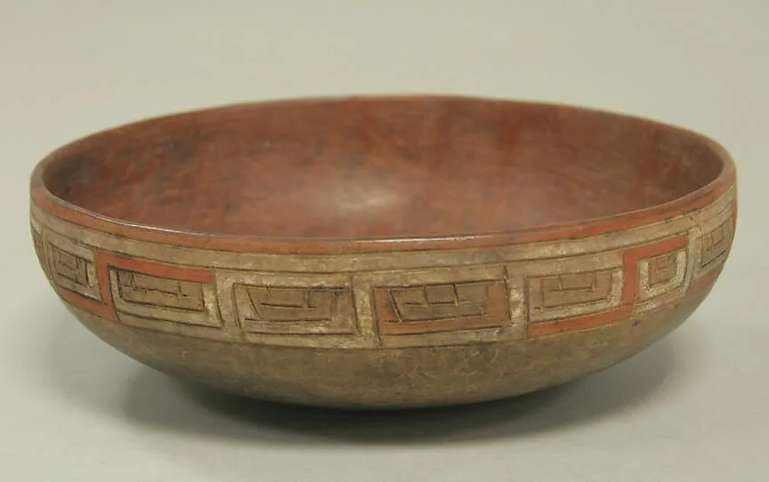 Incised bowl with eye motif — Unknown