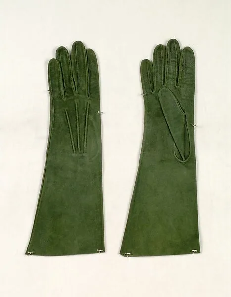 Gloves — Unknown