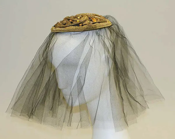 Evening hat — Manquin