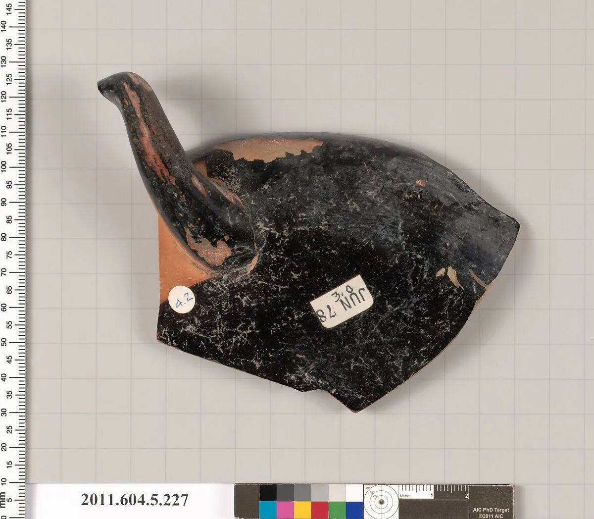 Terracotta rim fragment of a kylix (drinking cup) — Unknown