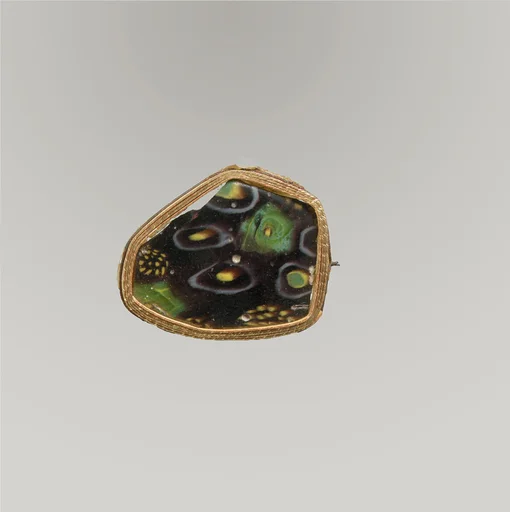 Glass mosaic fragment