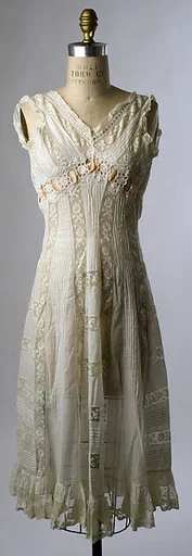 Chemise