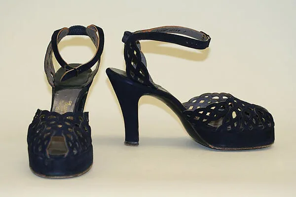 Sandals — French Bootery